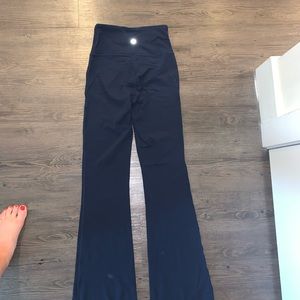 Navy lulu lemon groove pants